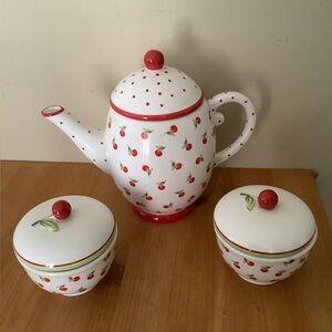 Hallmark Red and White Tea set